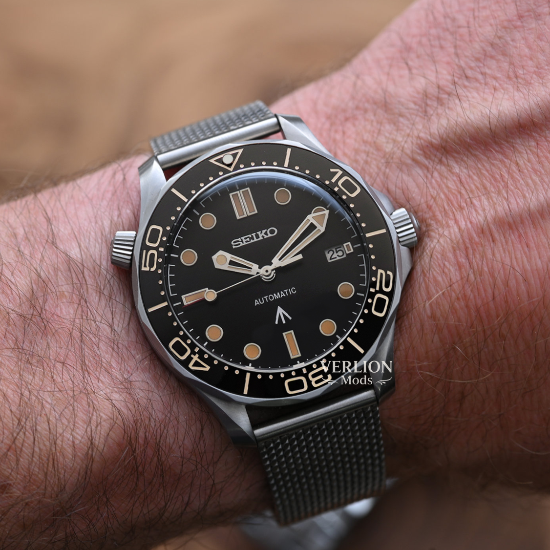 Jame Bonds 007 MOD - Mod Watch