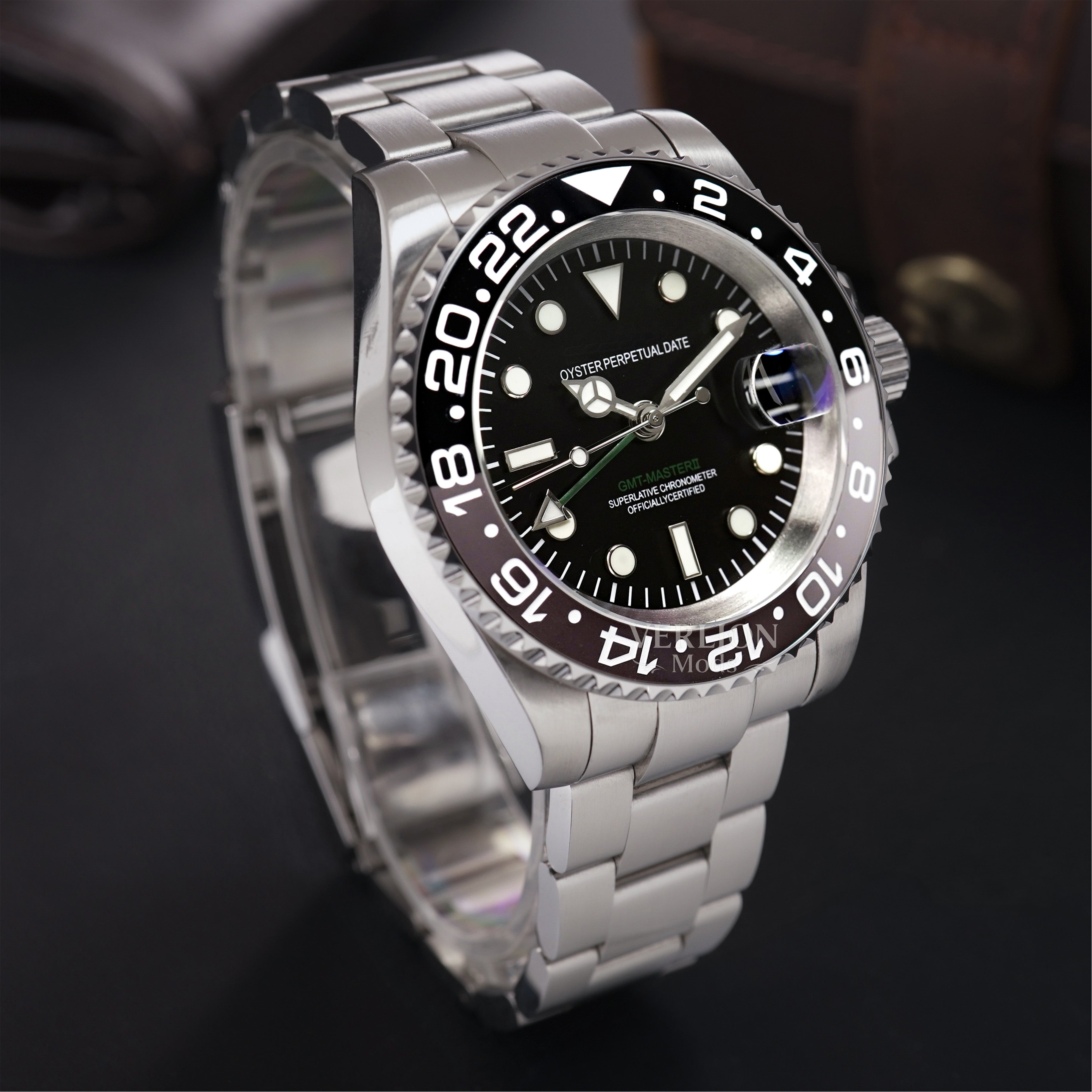 Mitternachtsblauer Reisender GMT 40