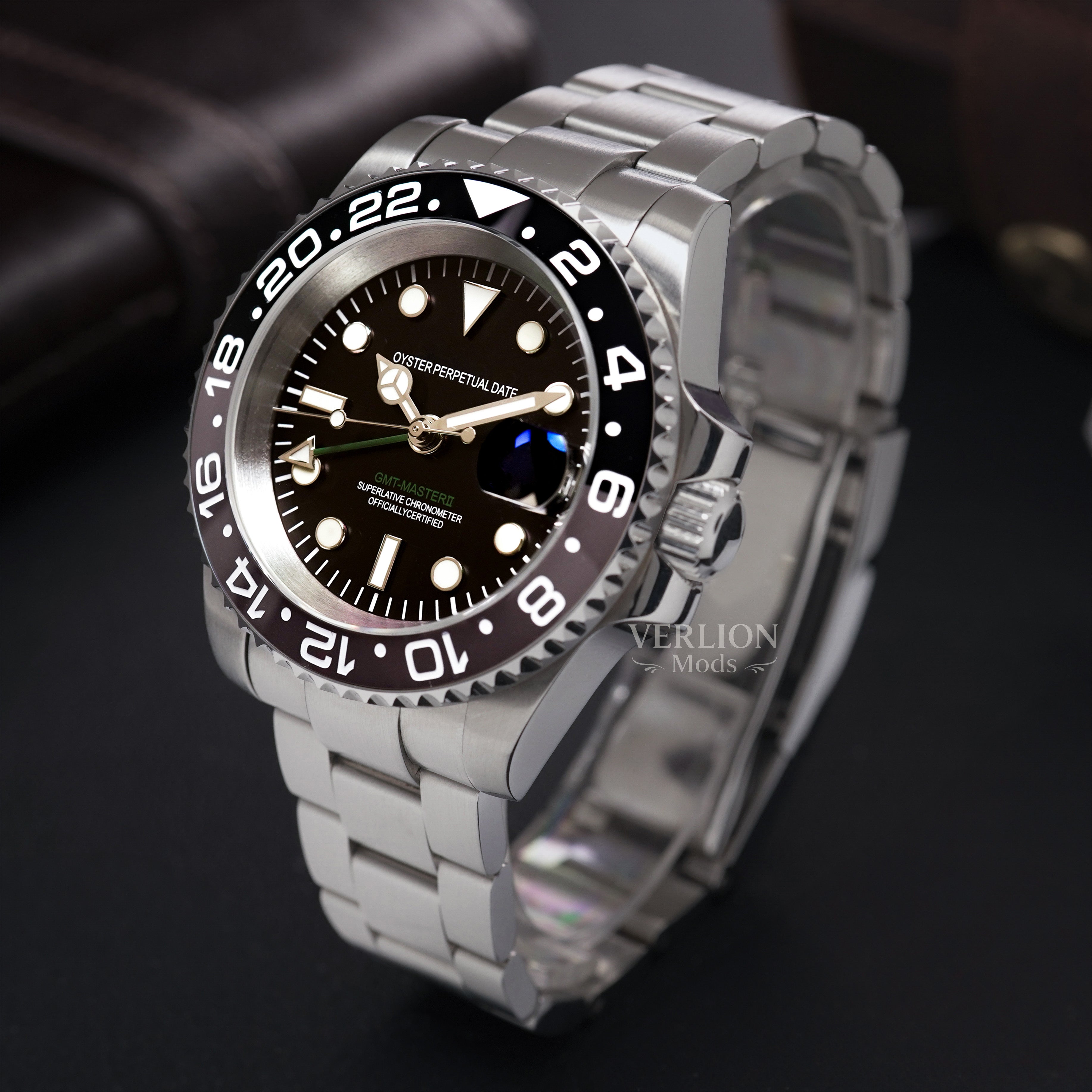 Mitternachtsblauer Reisender GMT 40