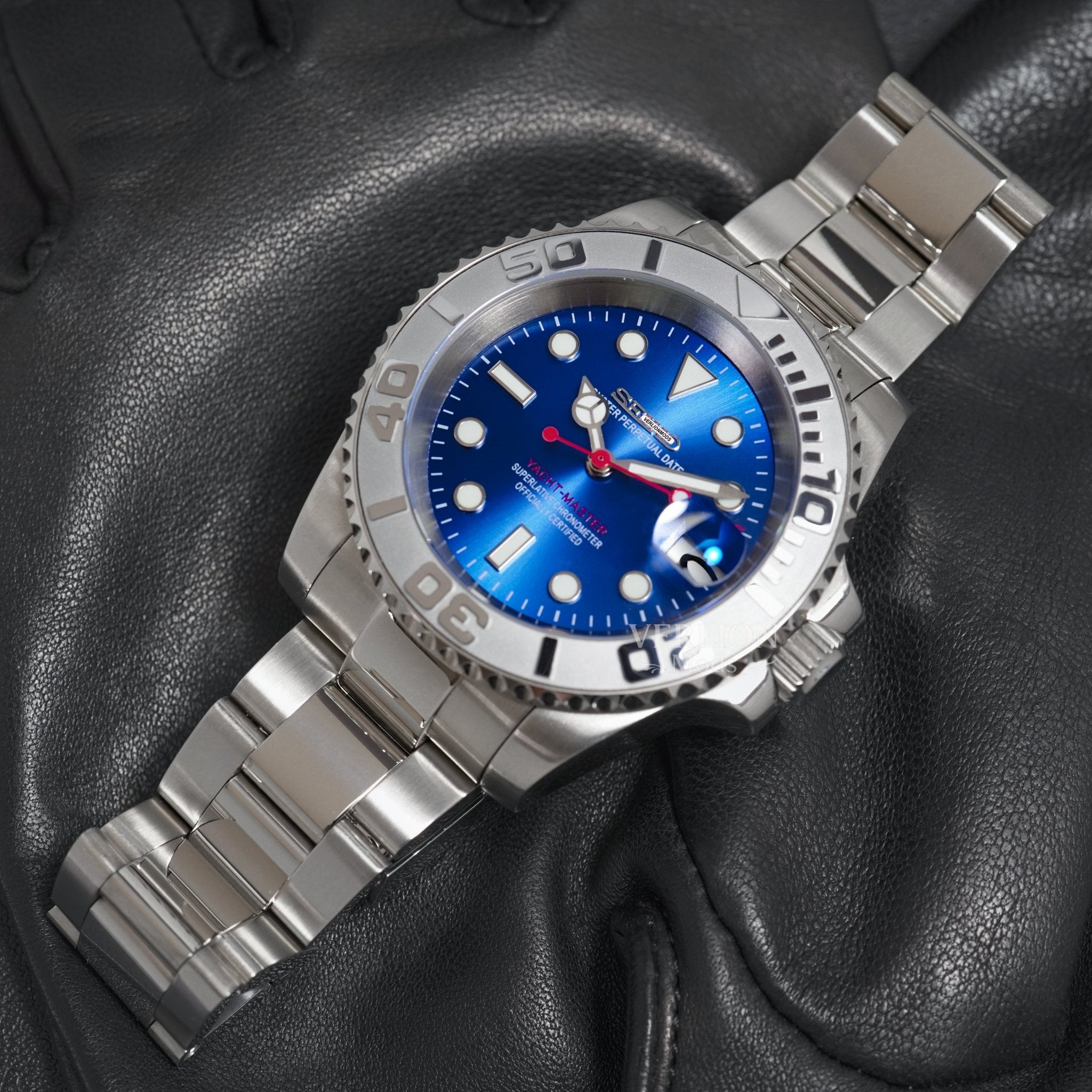 Blue Azure Yachter
