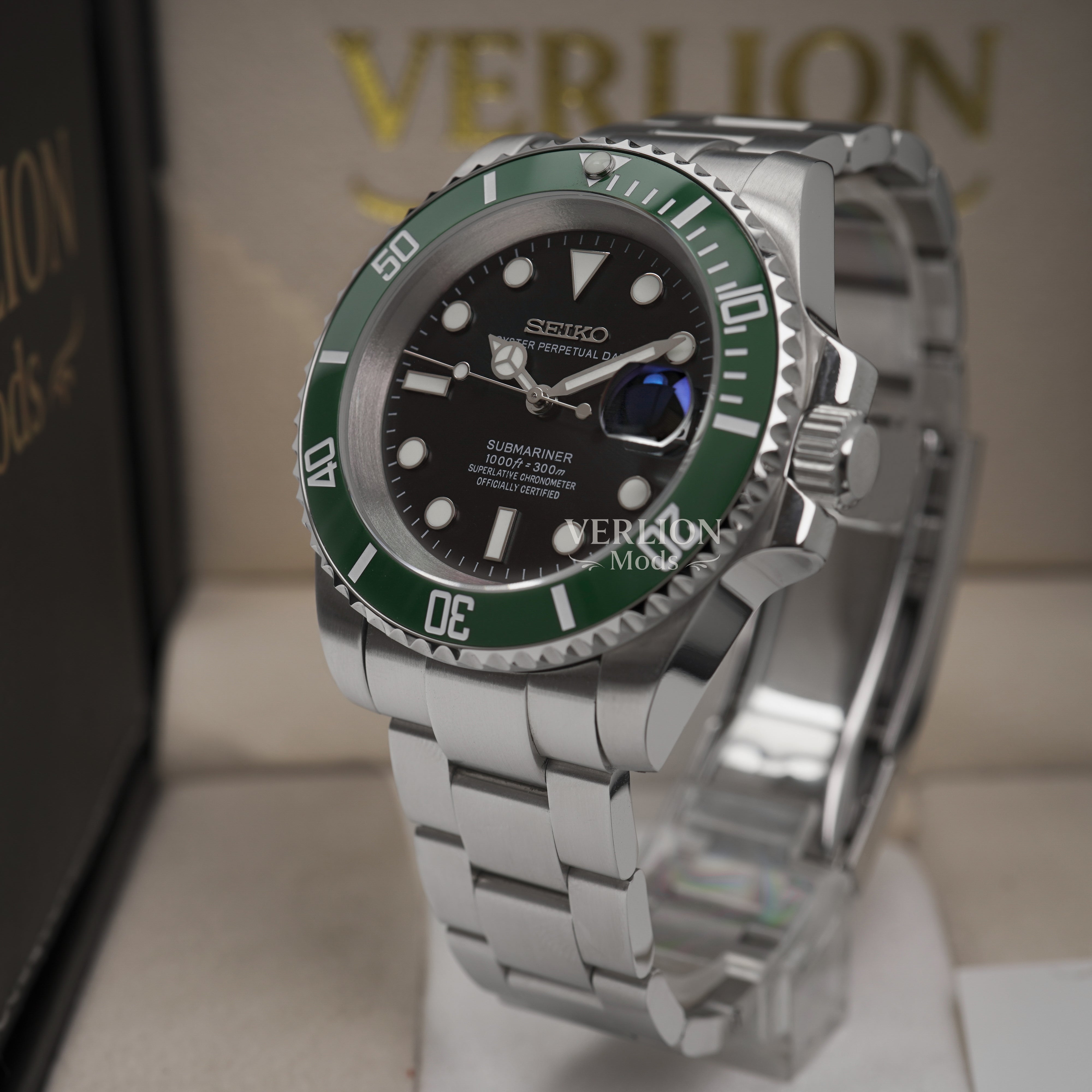 Green Kermit Submariner – Mod Watch