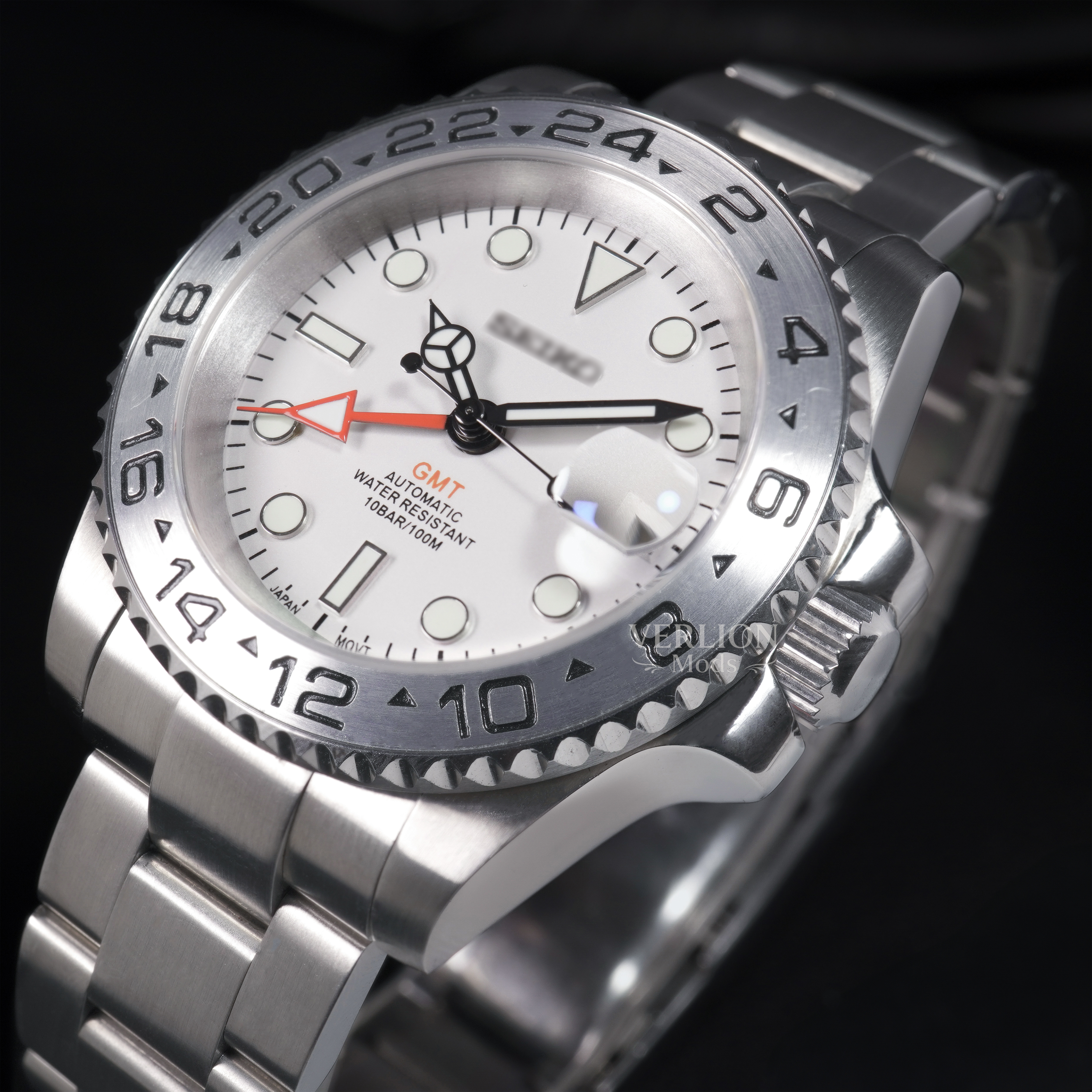 Explorer II GMT
