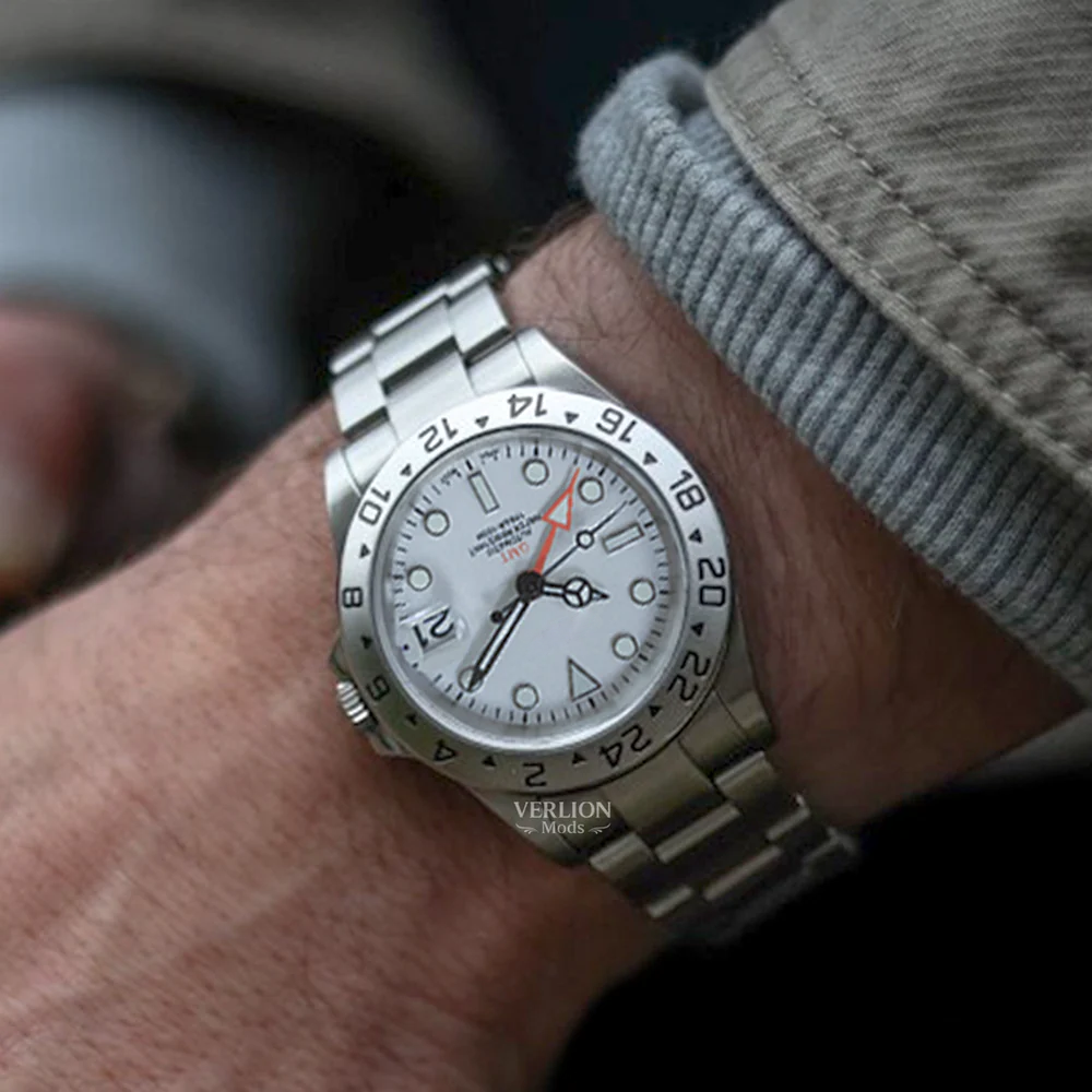 Voyager GMT Vintage