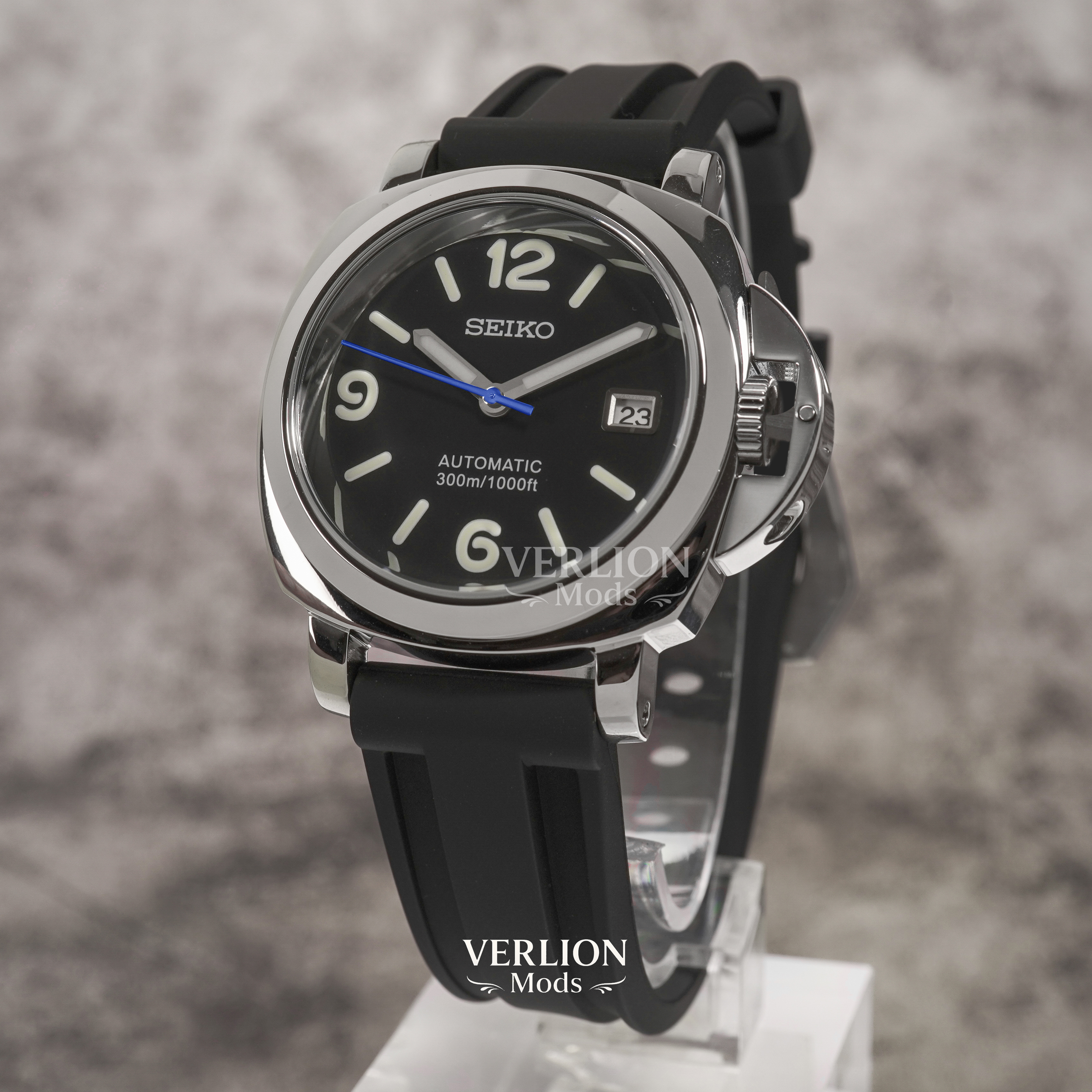 Black Panerai ( Blue hands ) - Mod Watch