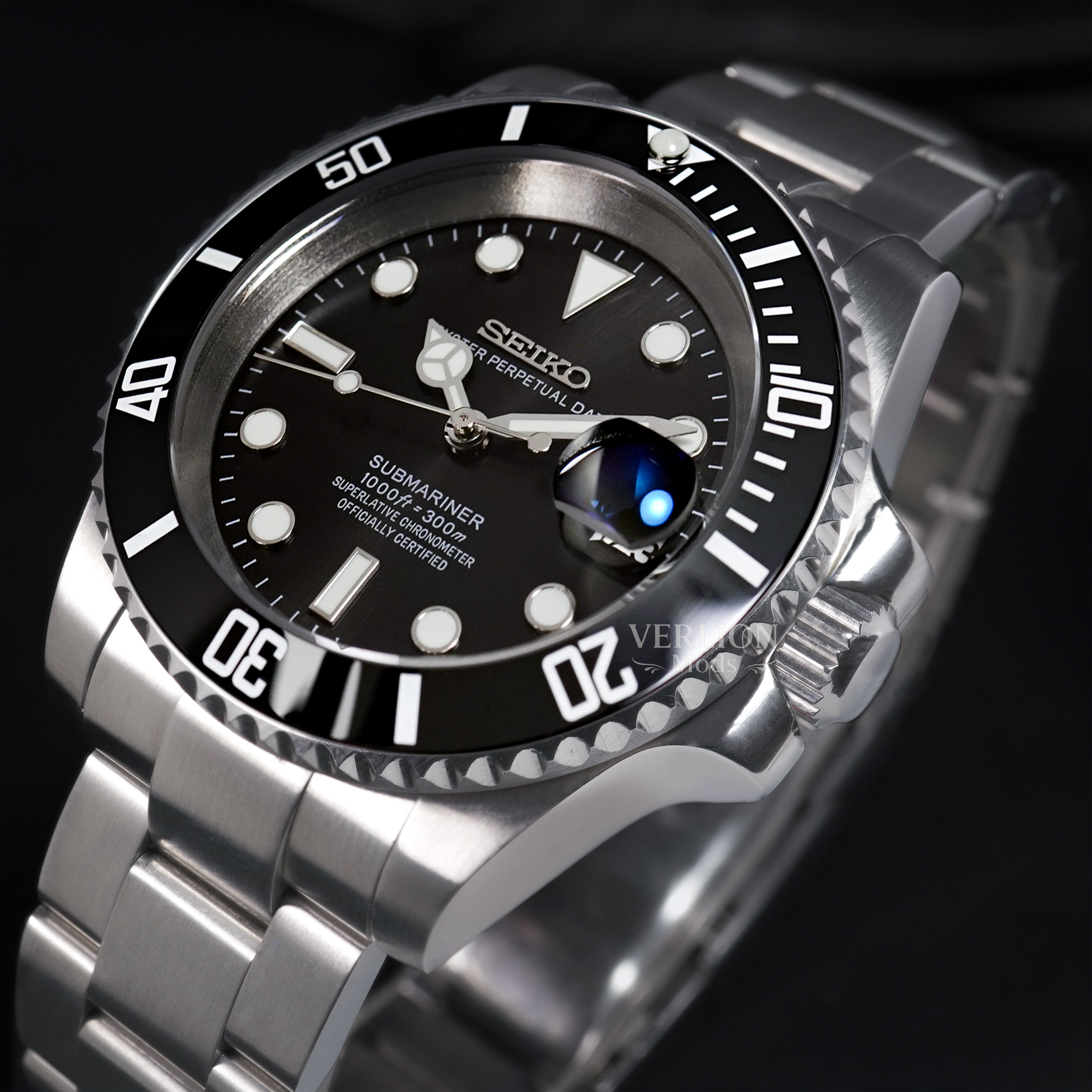 Black Submariner – Mod Watch