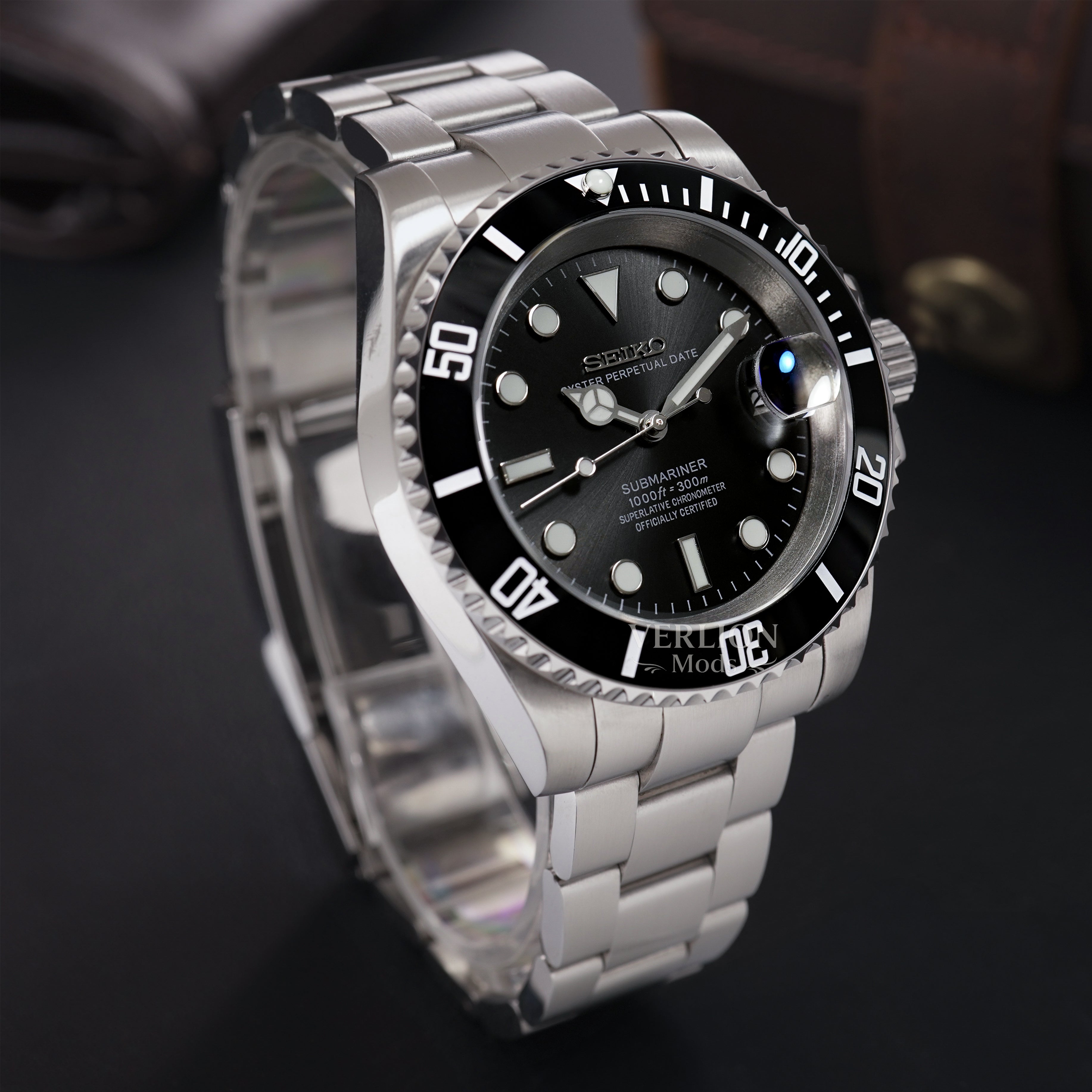 Black Submariner – Mod Watch