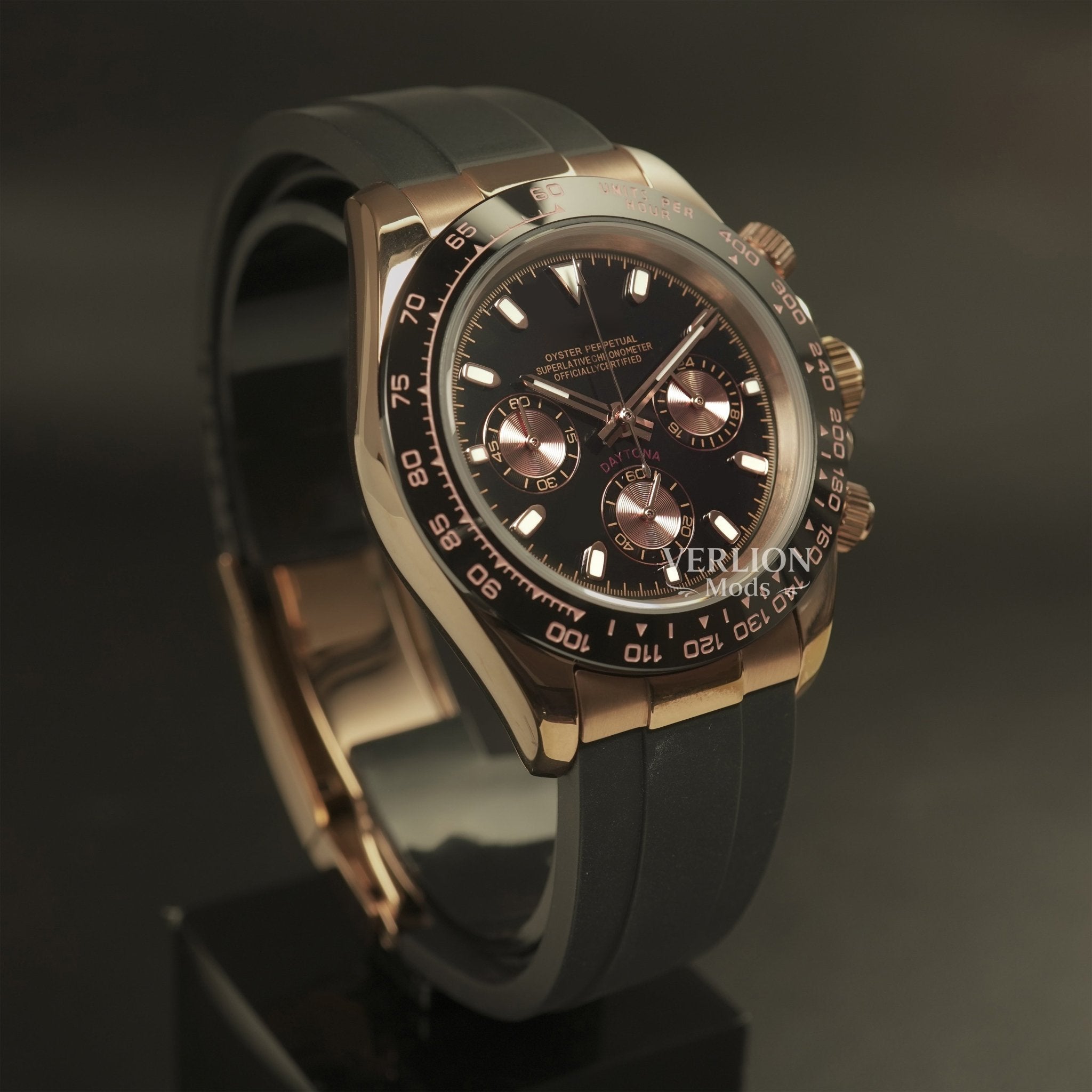 Black Rose Gold Racing Chrono 40 chronograph watch