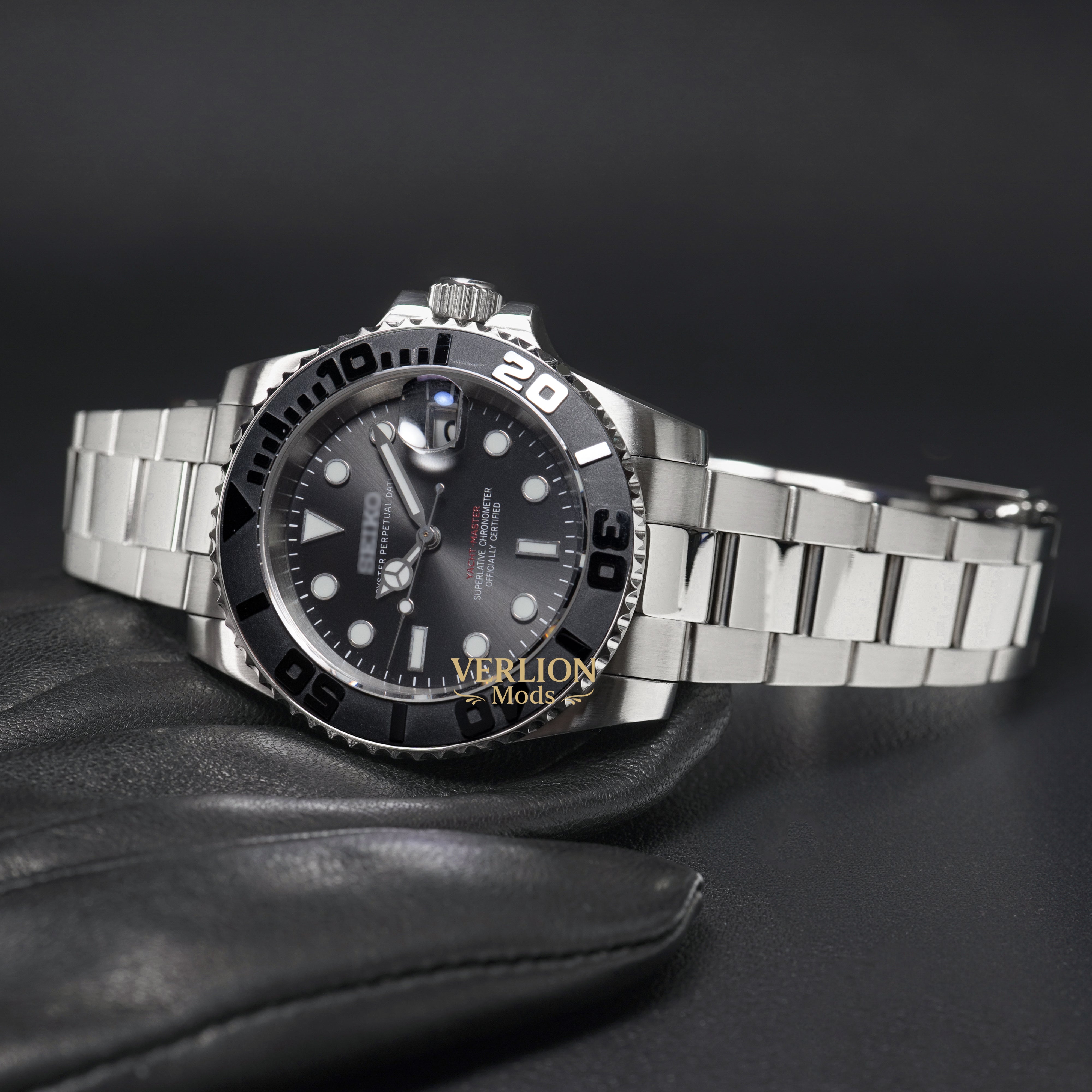 Black Yacht Master