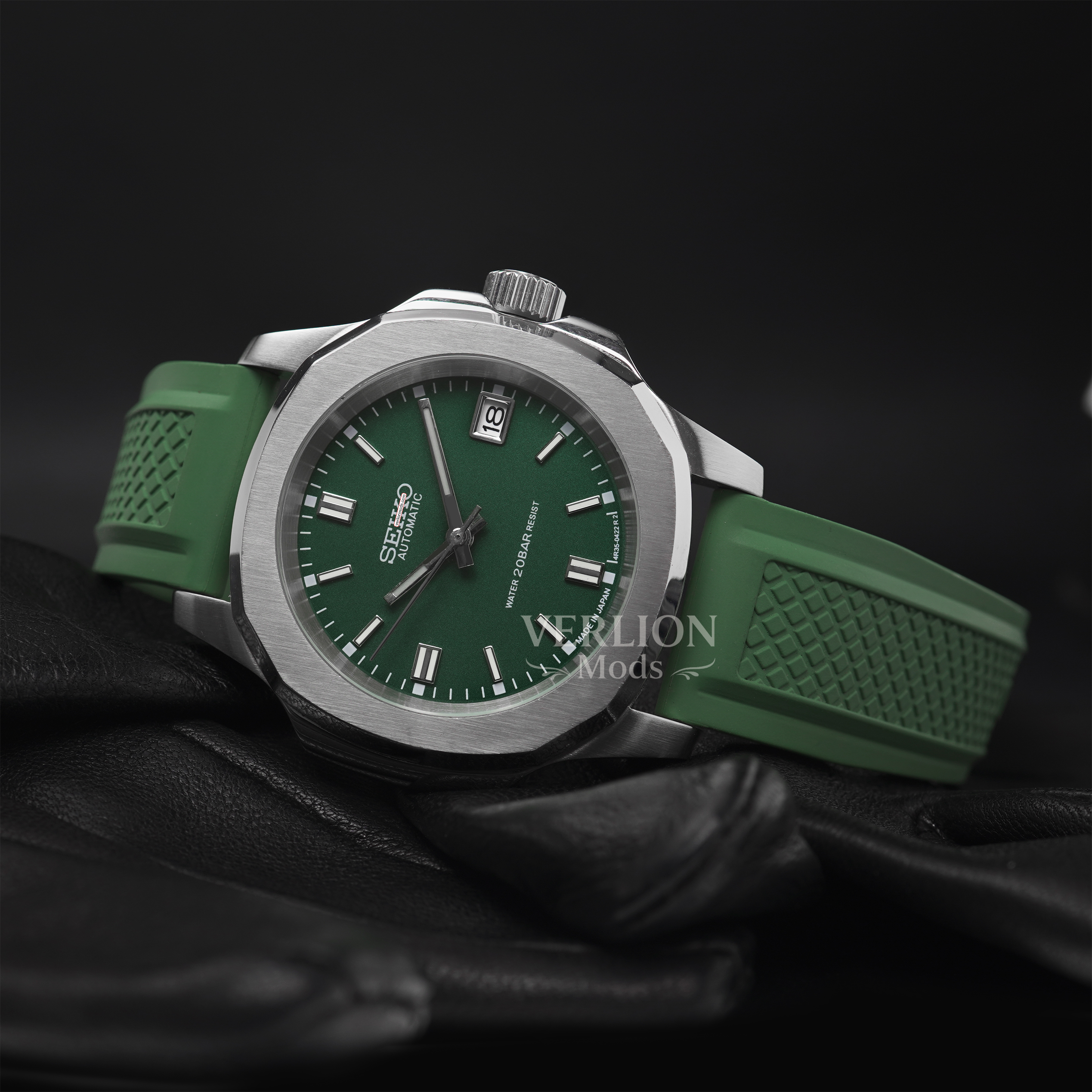 Midori Naut