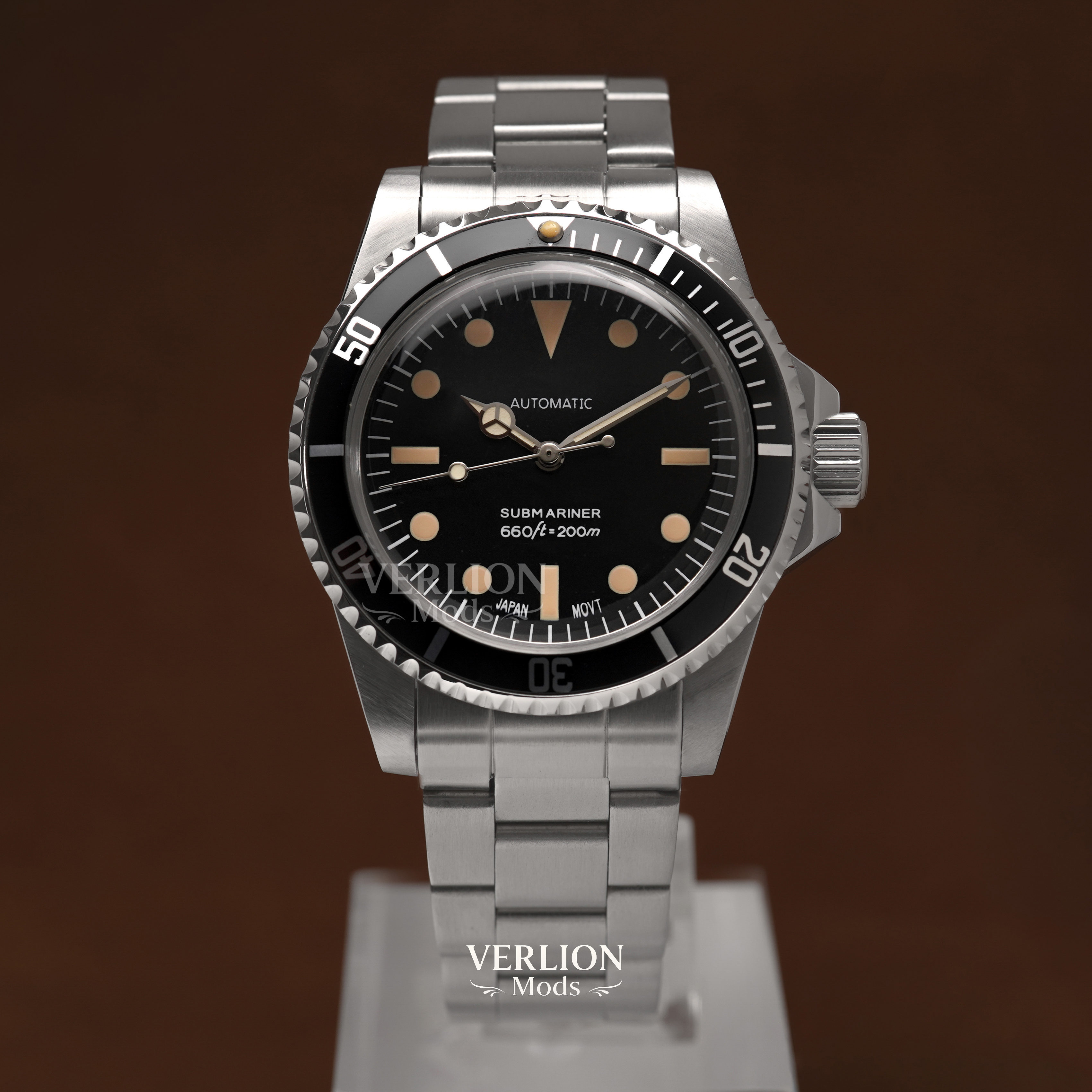 Military Vintage Diver 40 automatic dive watch