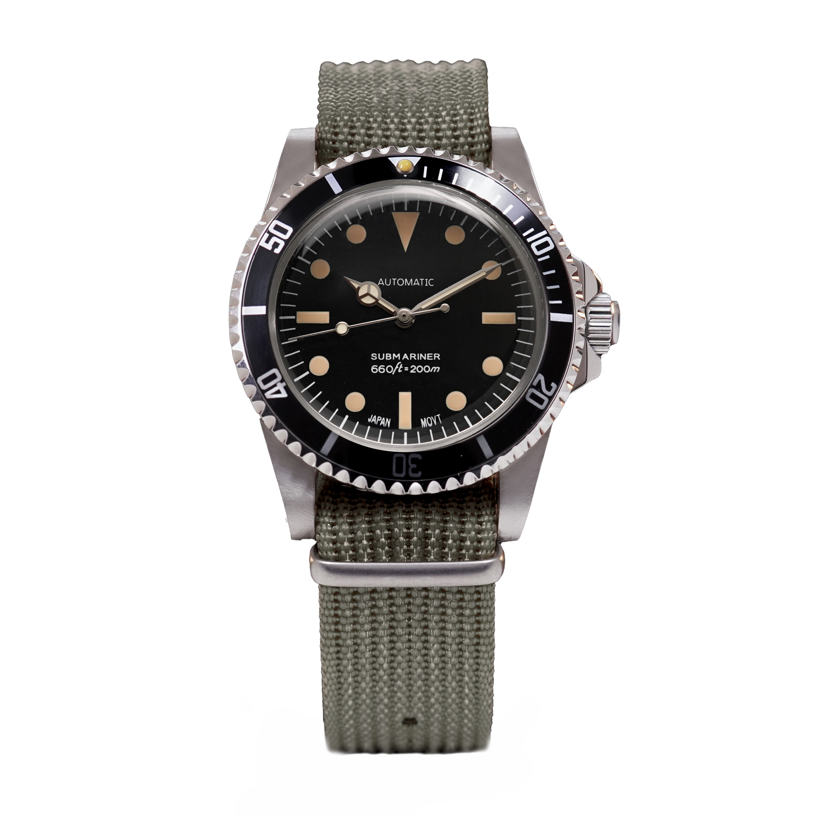 Military Vintage Diver 40 automatic dive watch