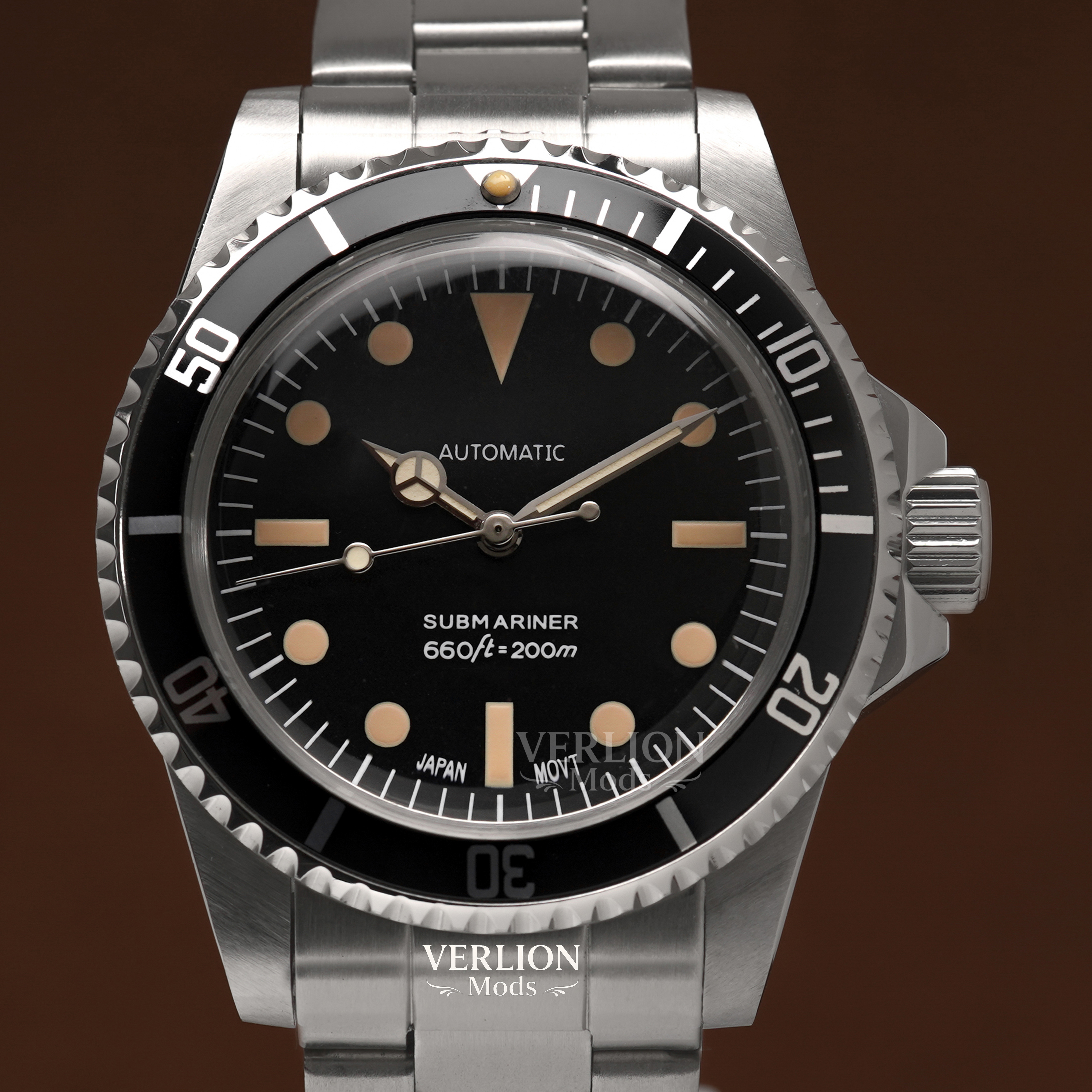 Military Vintage Diver 40 automatic dive watch