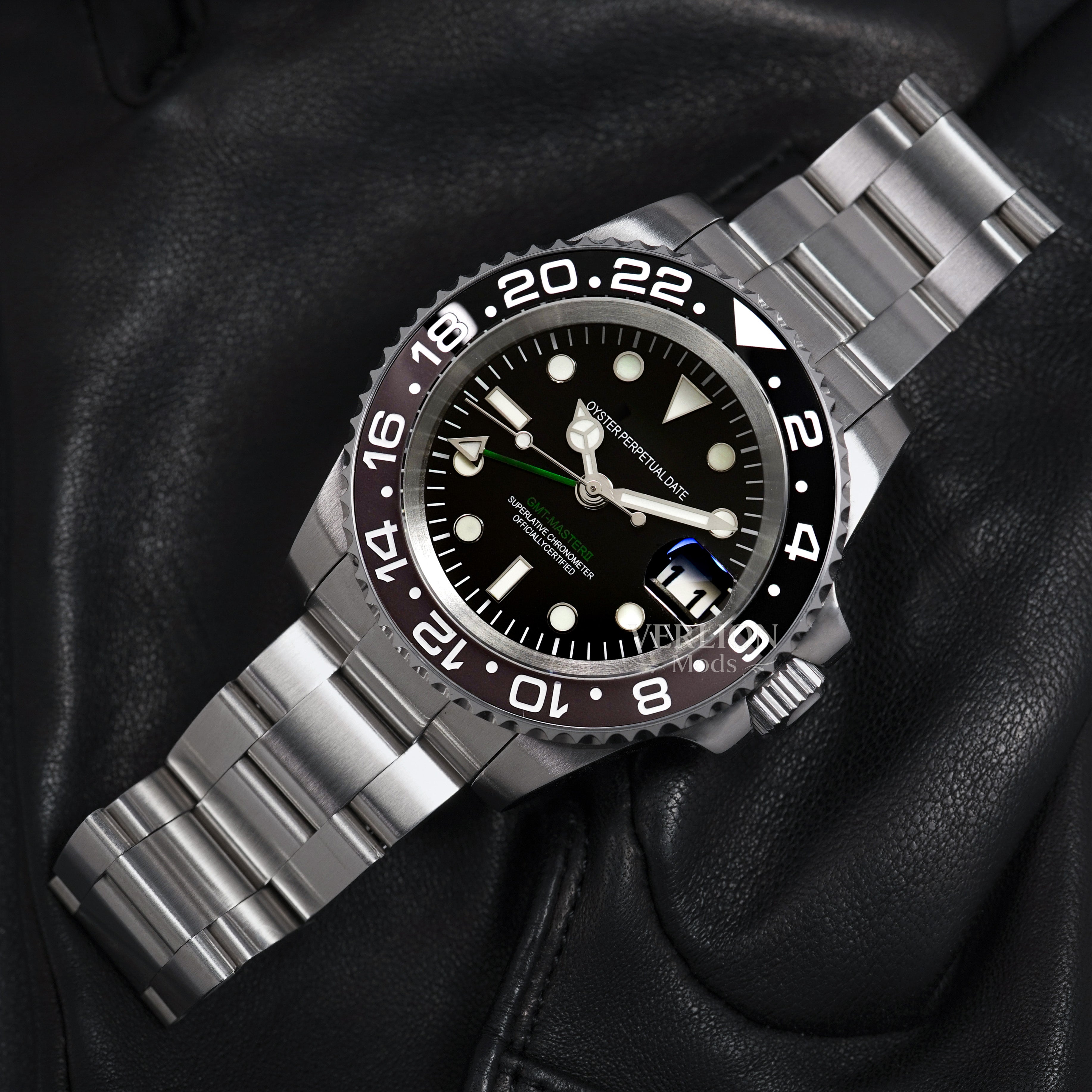 Midnight Blue Traveler GMT 40