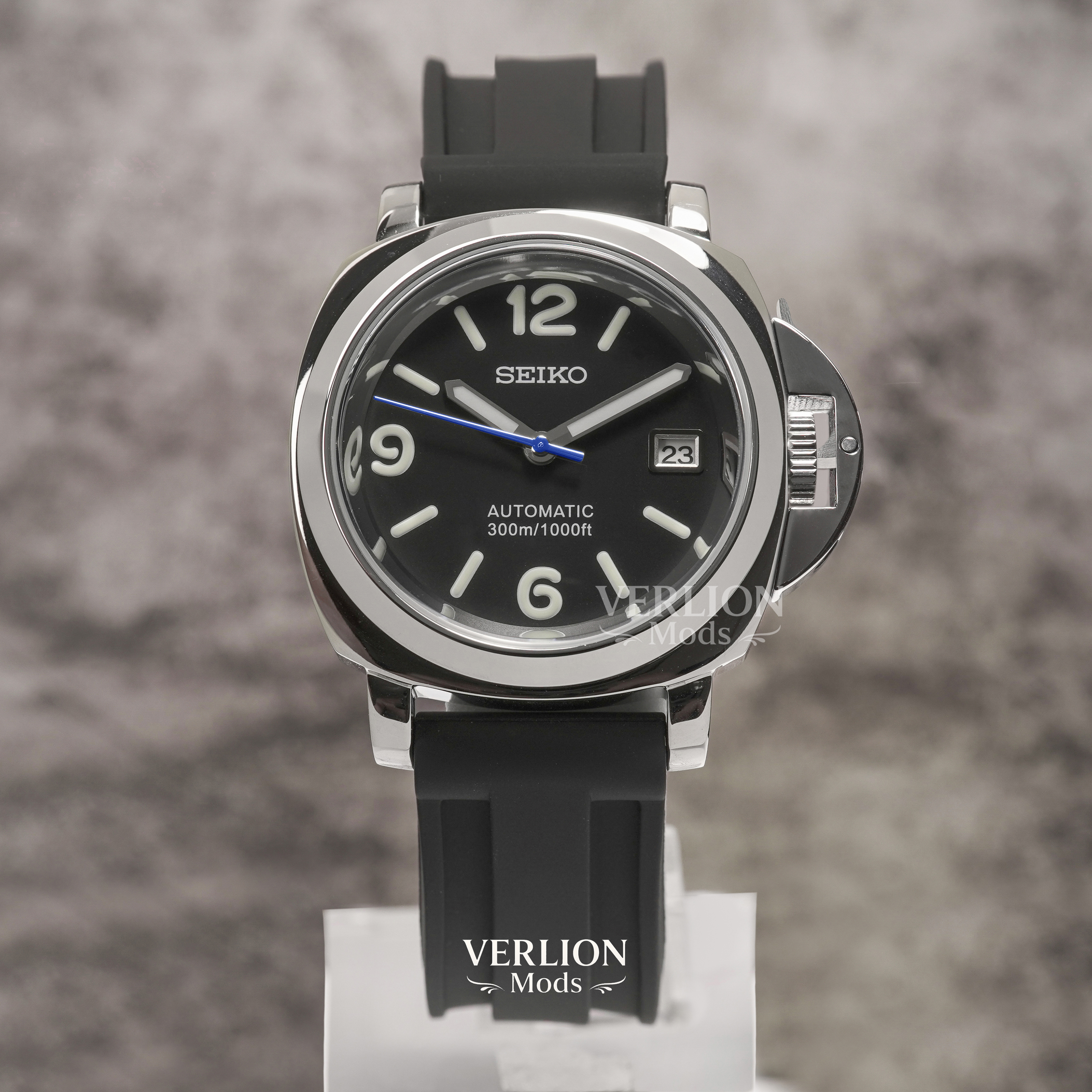 Black Panerai ( Blue hands ) - Mod Watch