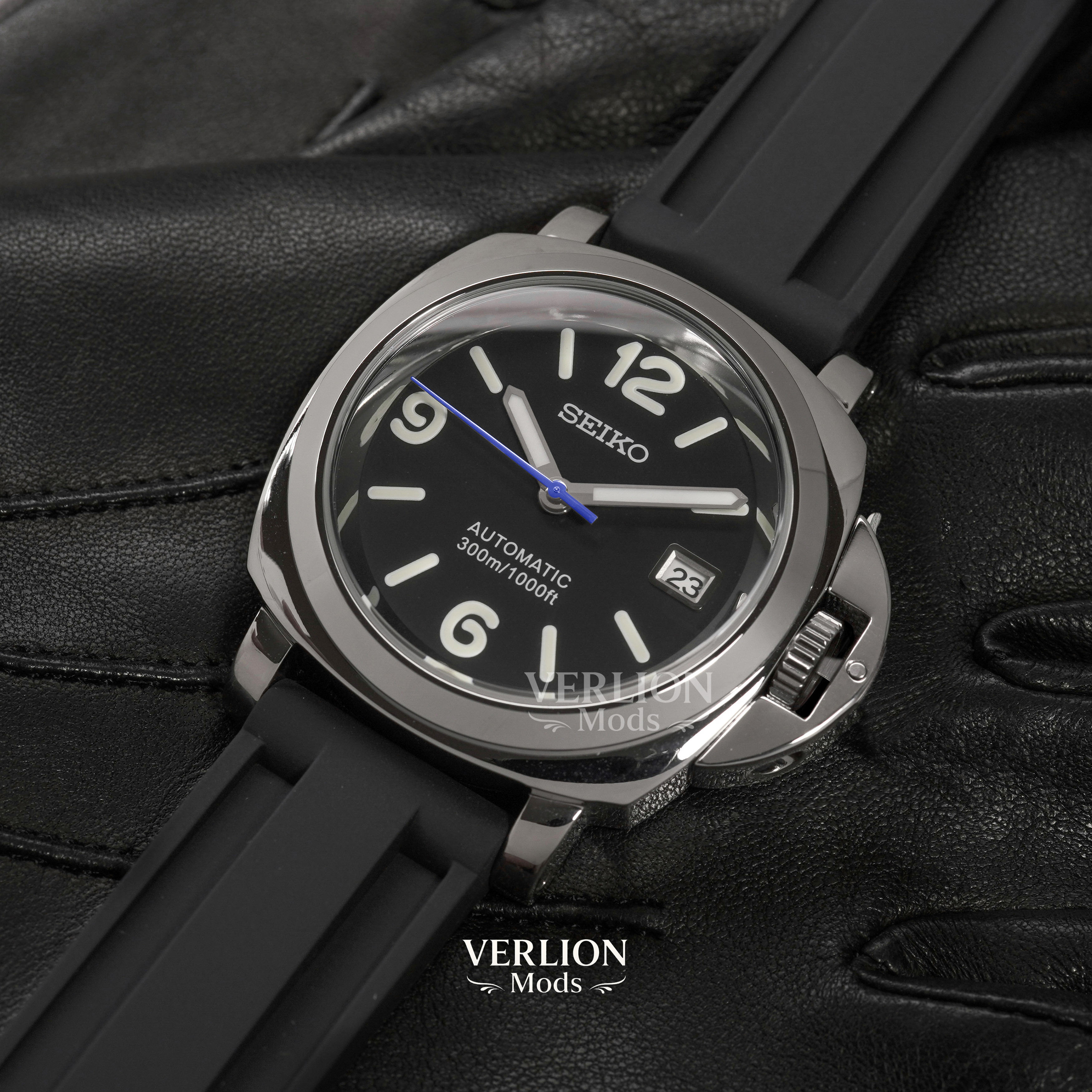 Black Panerai ( Blue hands ) - Mod Watch