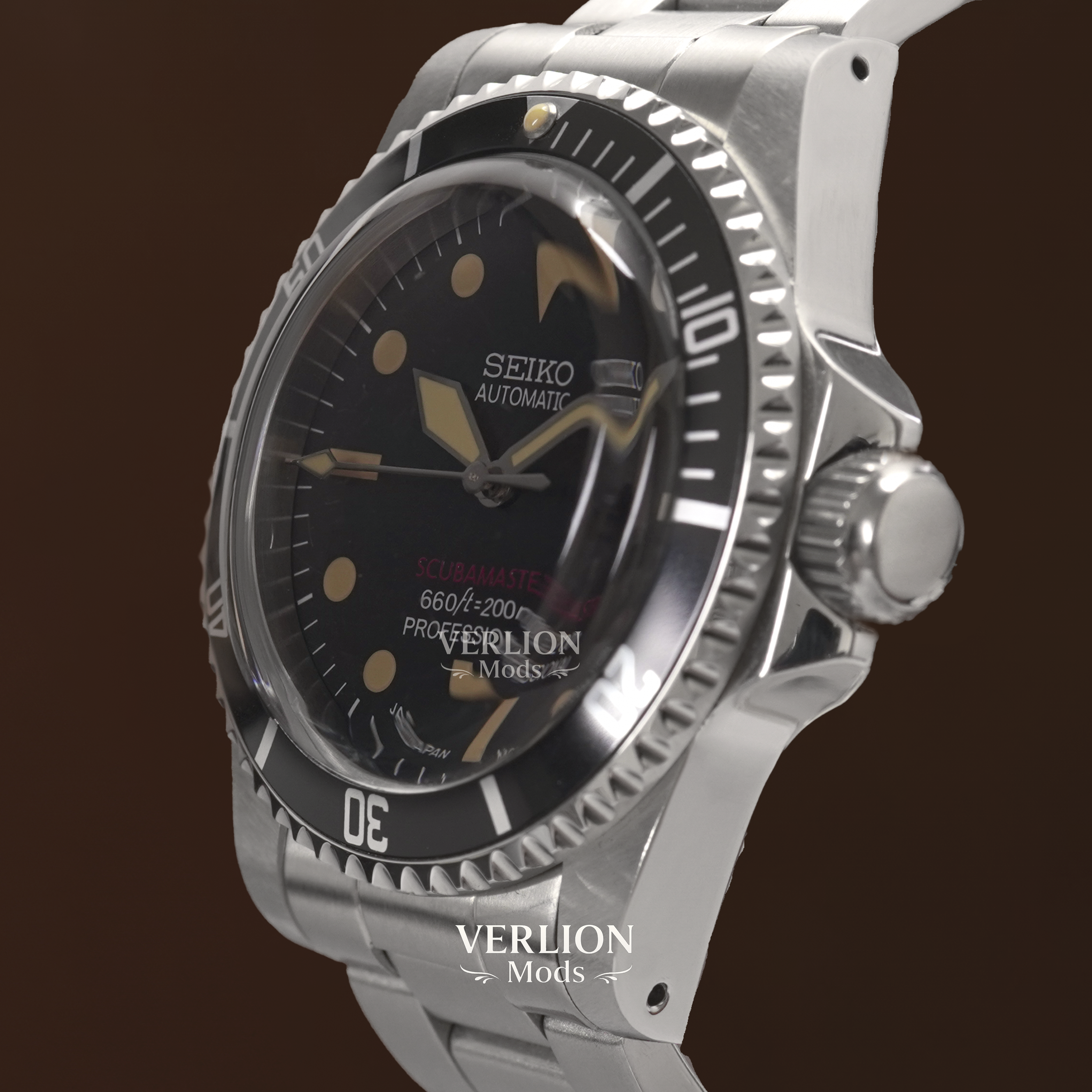 Scubamaster Vintage “Redline” Edition