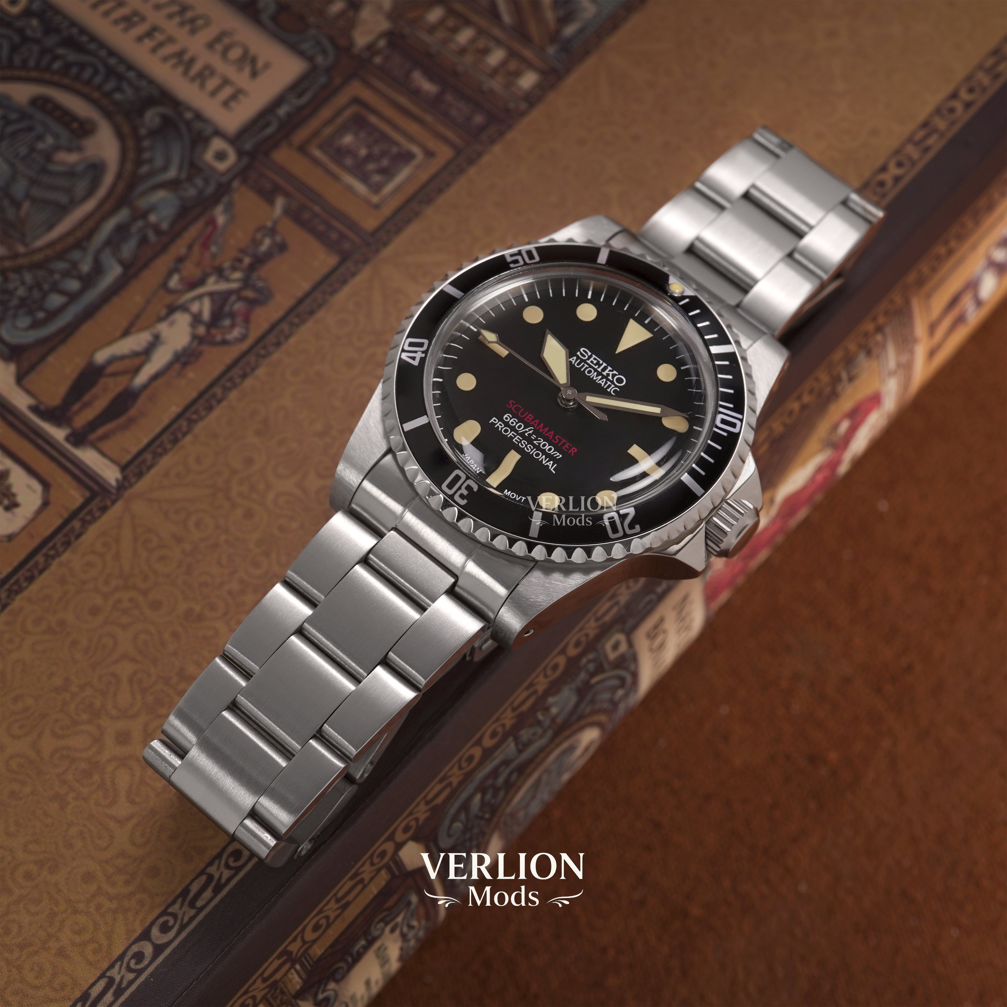 Scubamaster Vintage “Redline” Edition