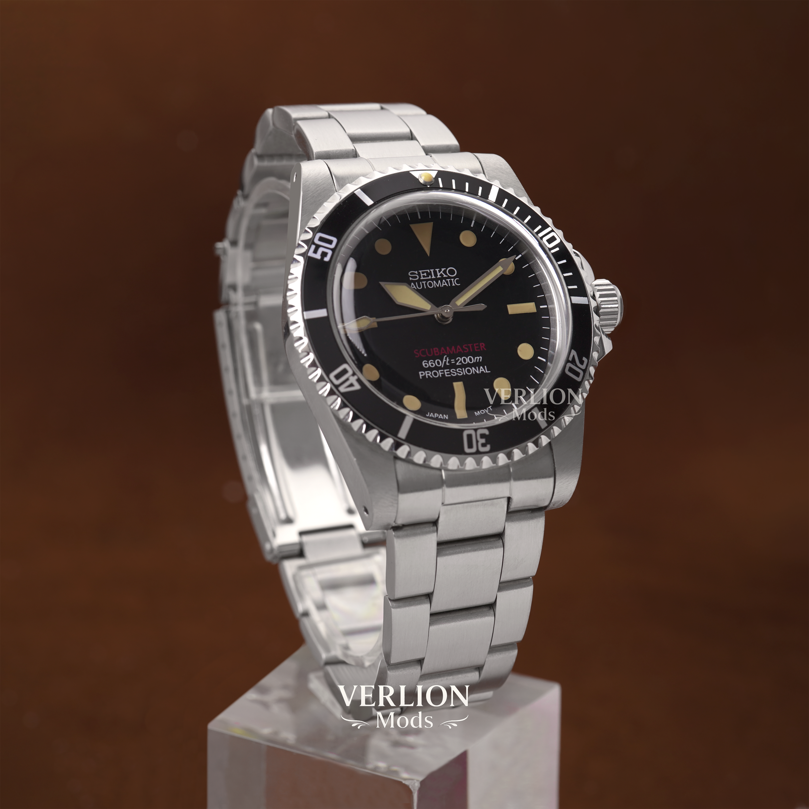 Scubamaster Vintage “Redline” Edition