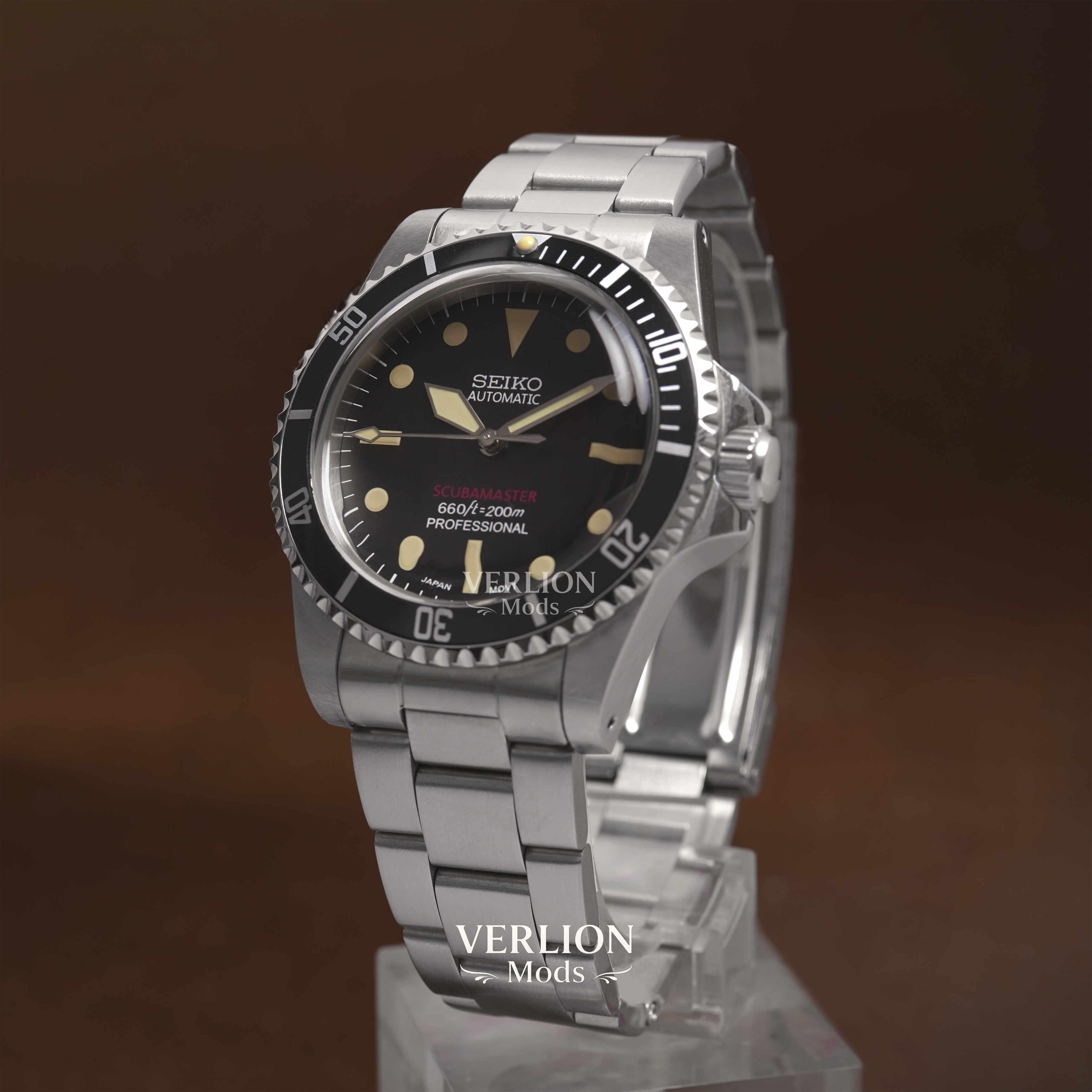 Scubamaster Vintage “Redline” Edition