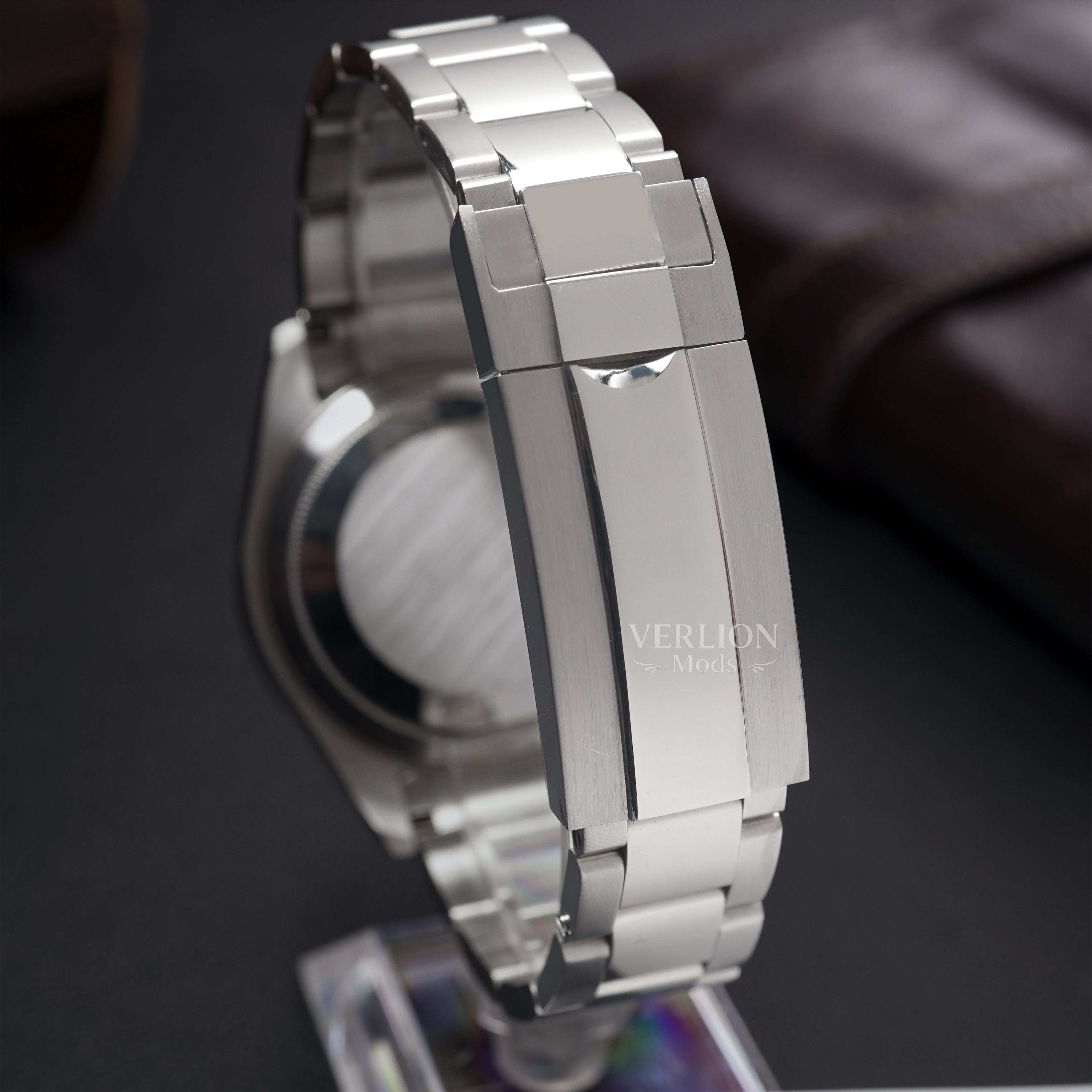 Black White Panda Daytona – Mod Watch