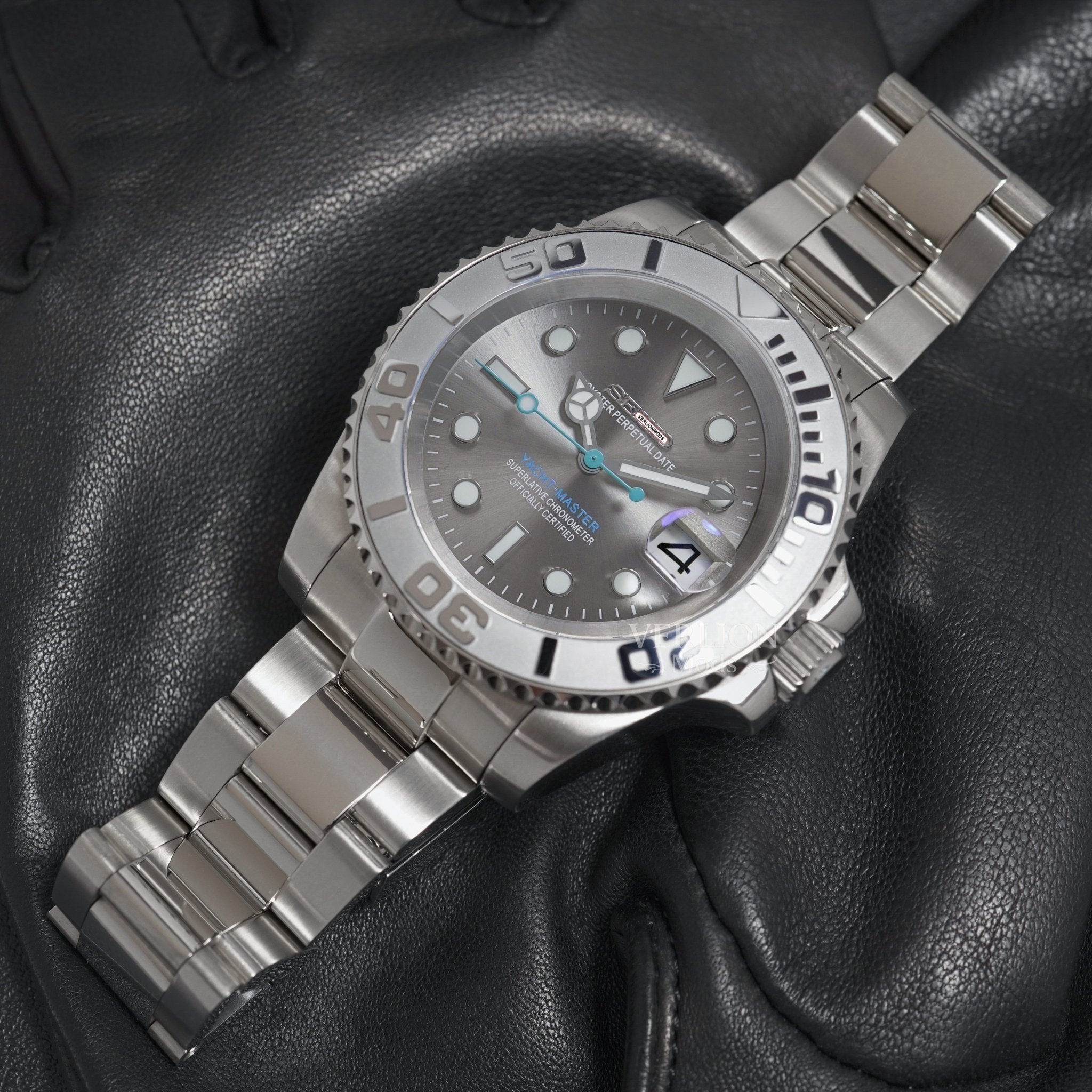 Sub-Zero Yachter Silver