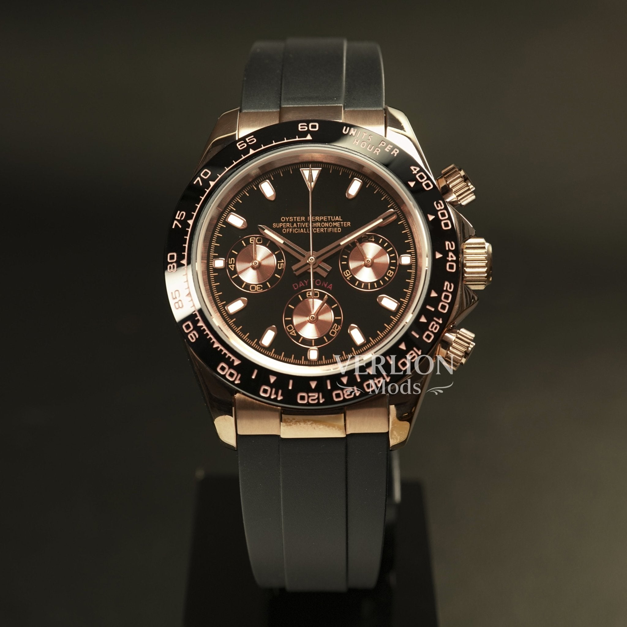 Black Rose Gold Racing Chrono 40 chronograph watch