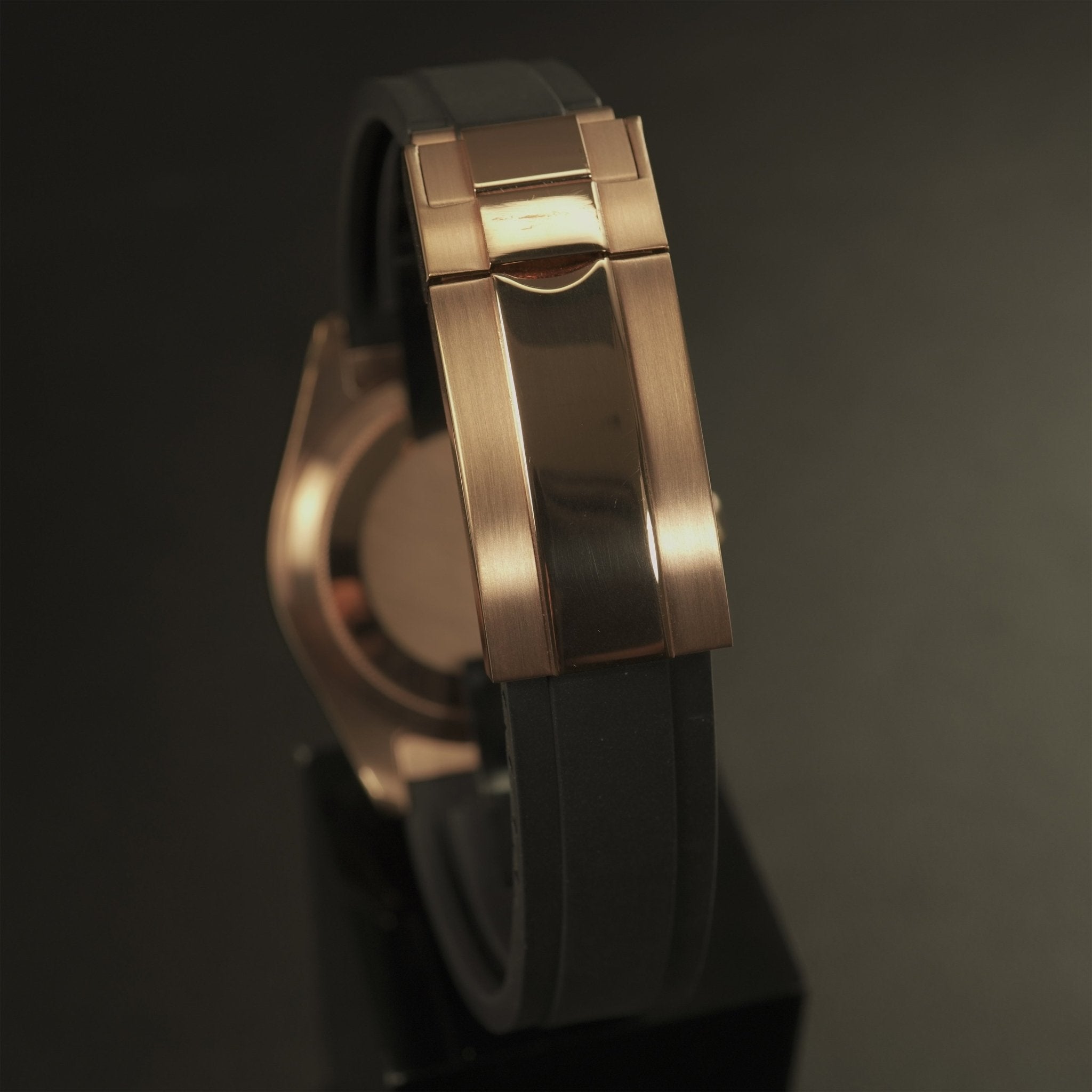 Black Rose Gold Racing Chrono 40 chronograph watch