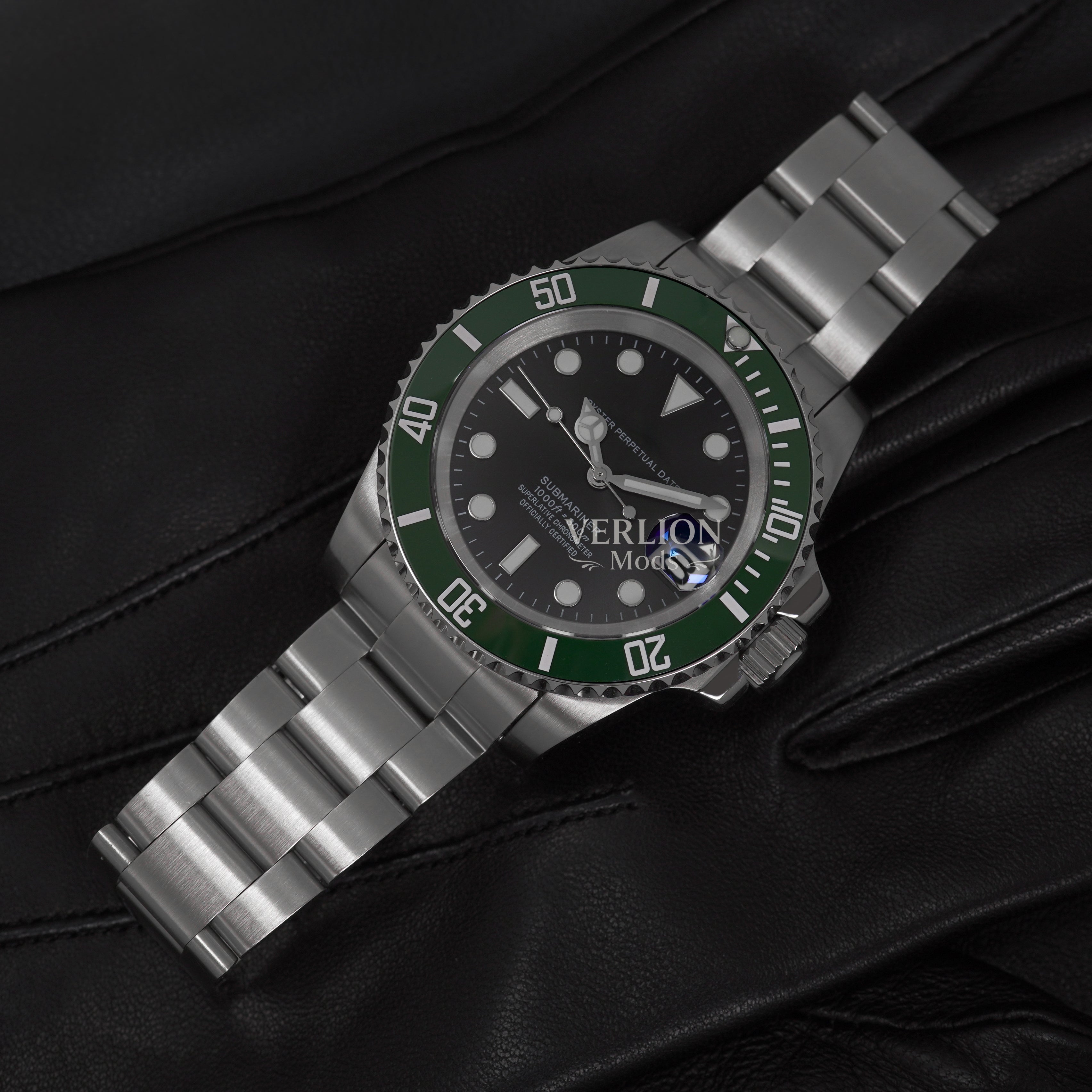 Lime Green Diver 40