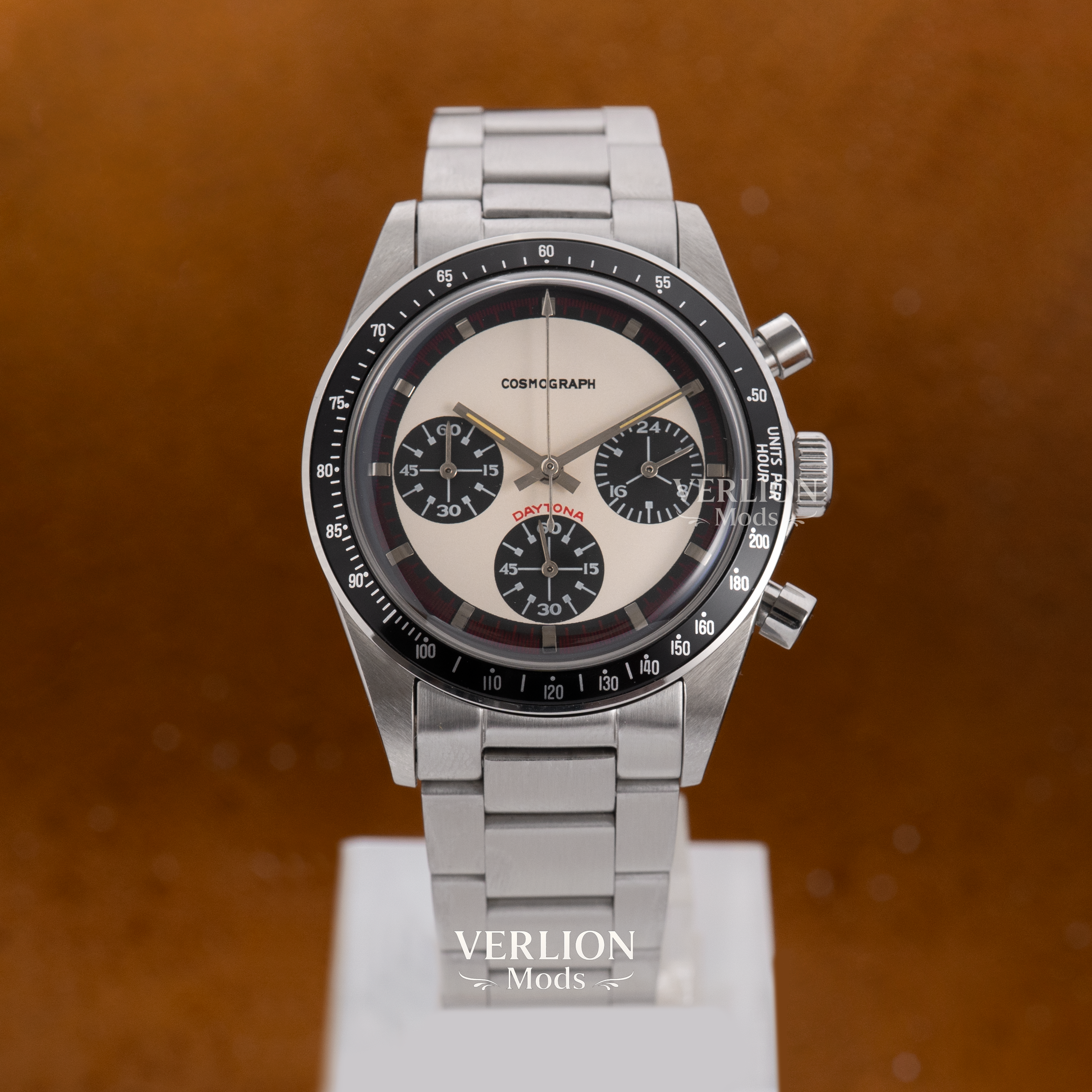 Heritage Racing Chrono 37 chronograph watch