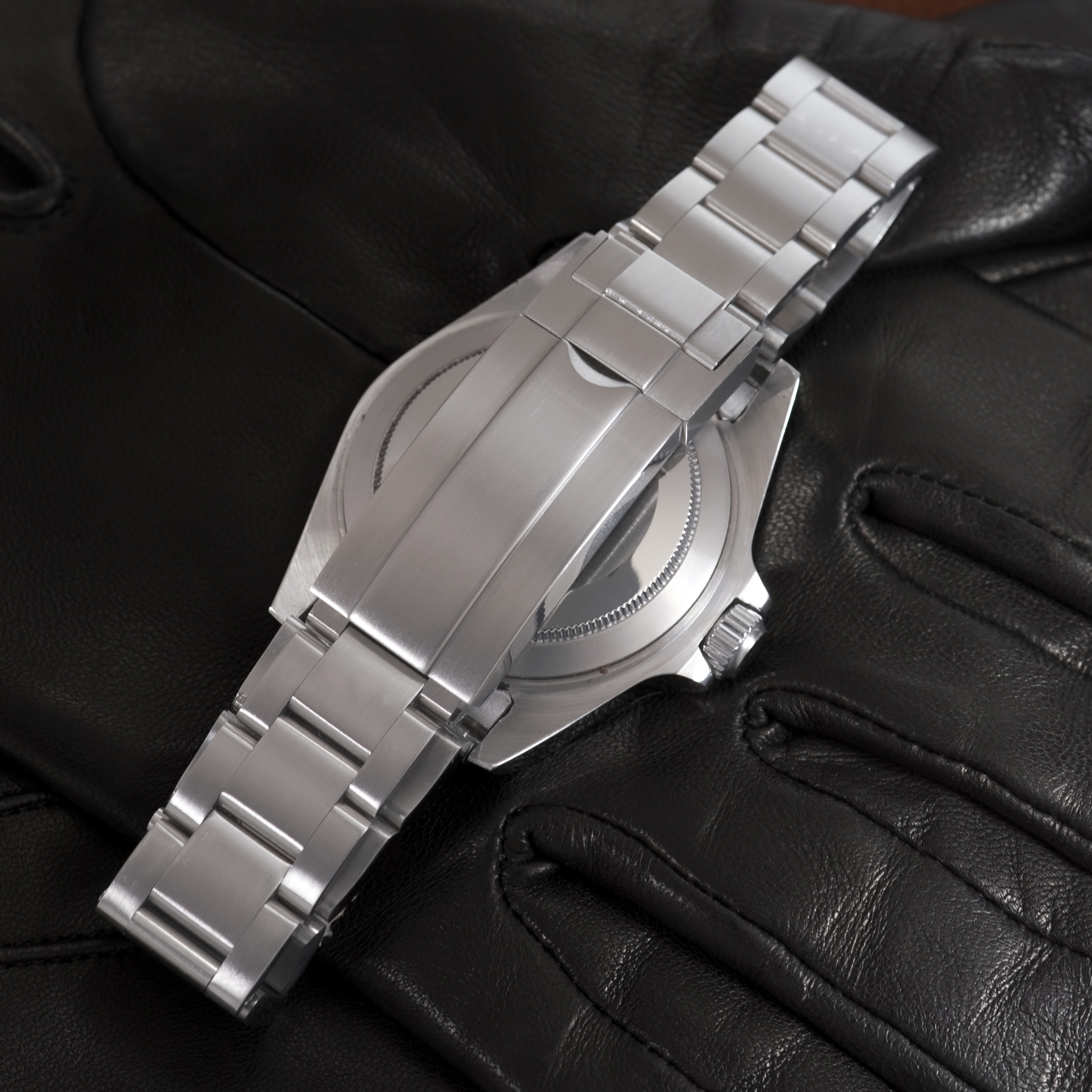 Voyager GMT Vintage dual-time automatic watch